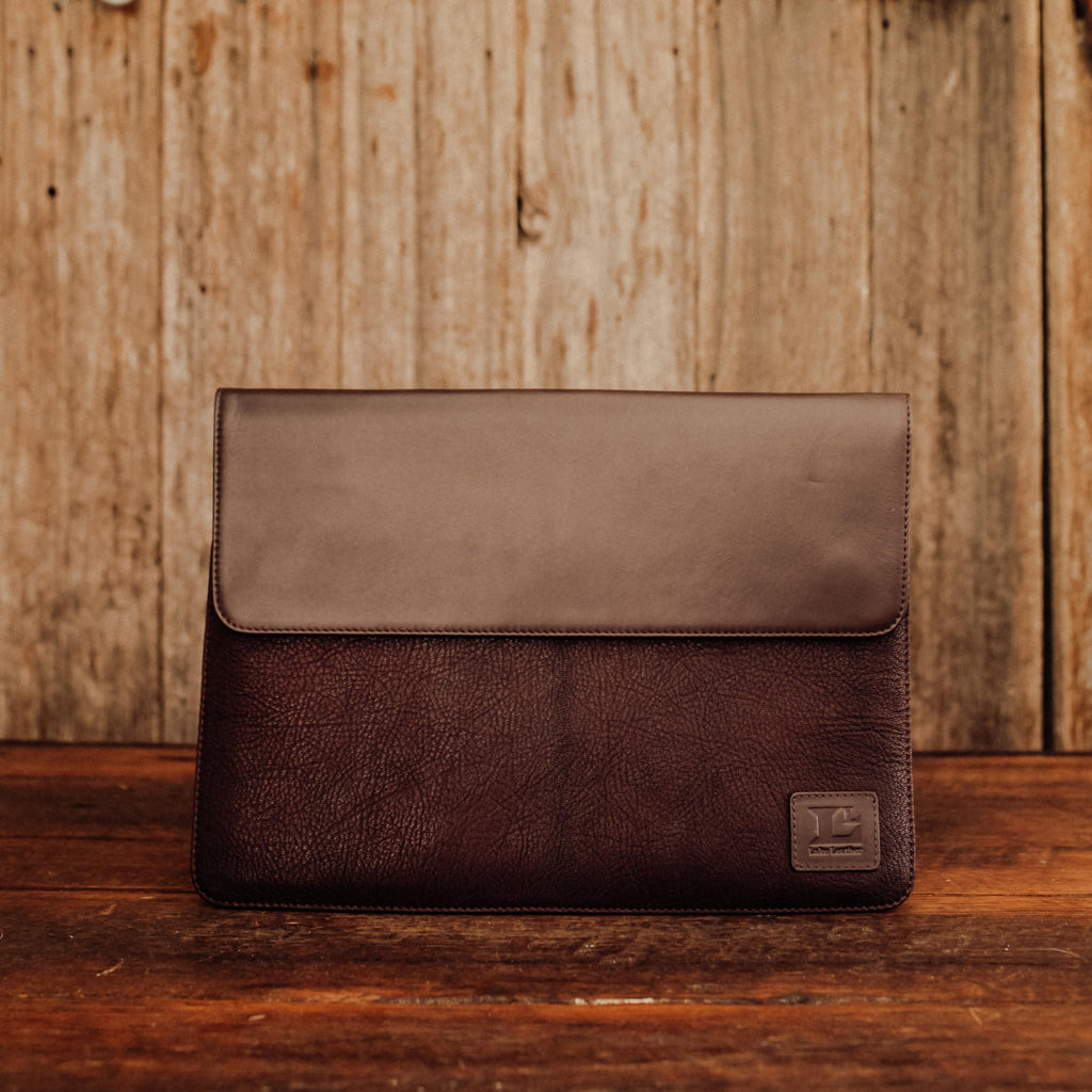 Lake Leather - Clarendon - Unisex Leather Laptop Sleeve
