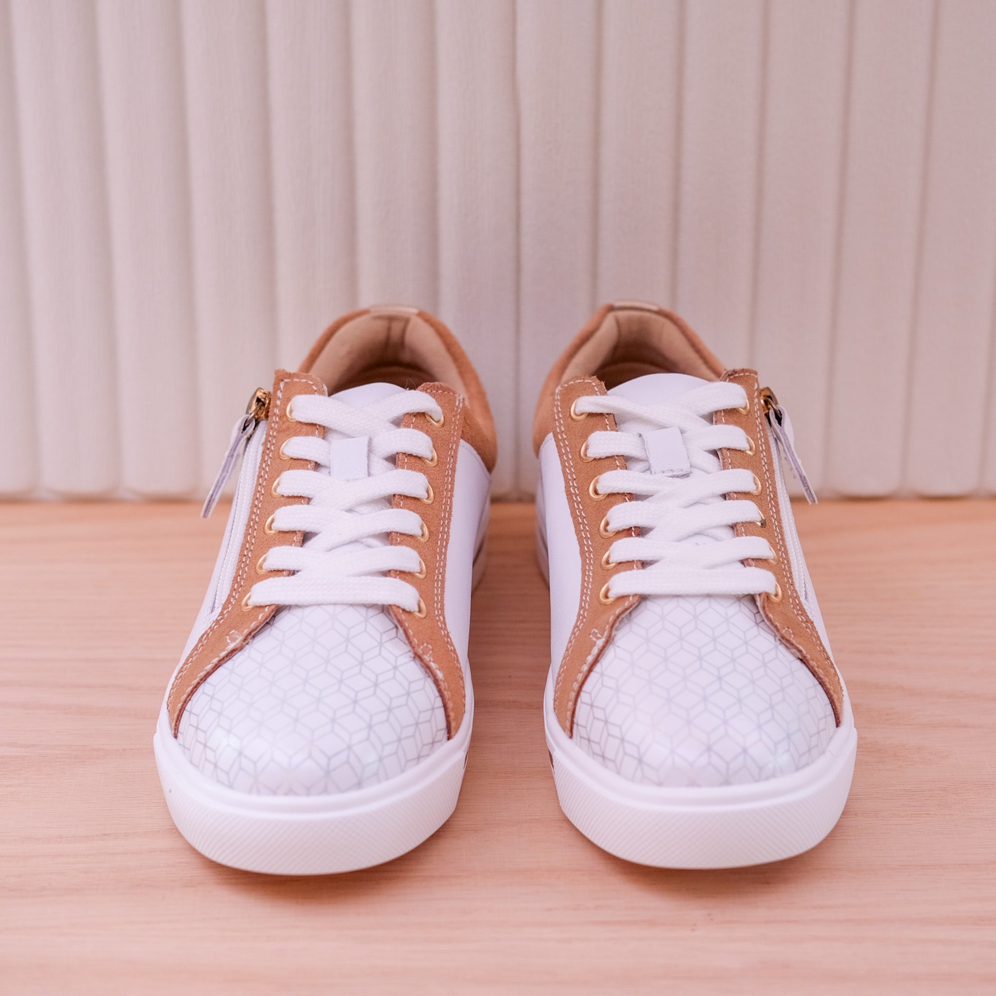 Bay Lane - Kiki - Women’s Leather Sneaker