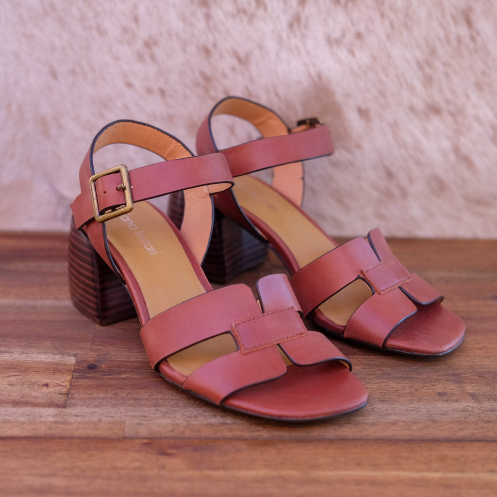 Diana Ferrari - Belson - Women’s Walnut Leather Sandal