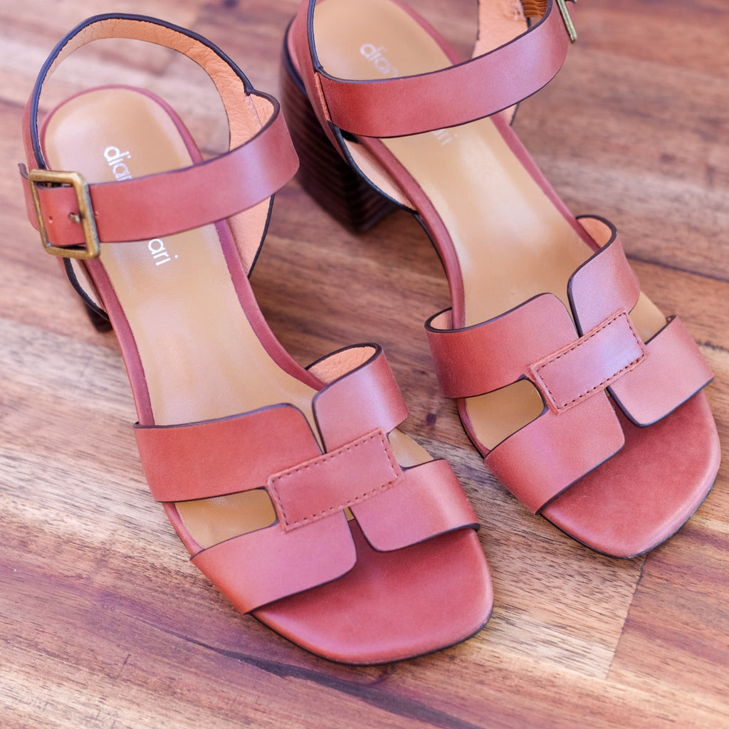 Diana Ferrari - Belson - Women’s Walnut Leather Sandal