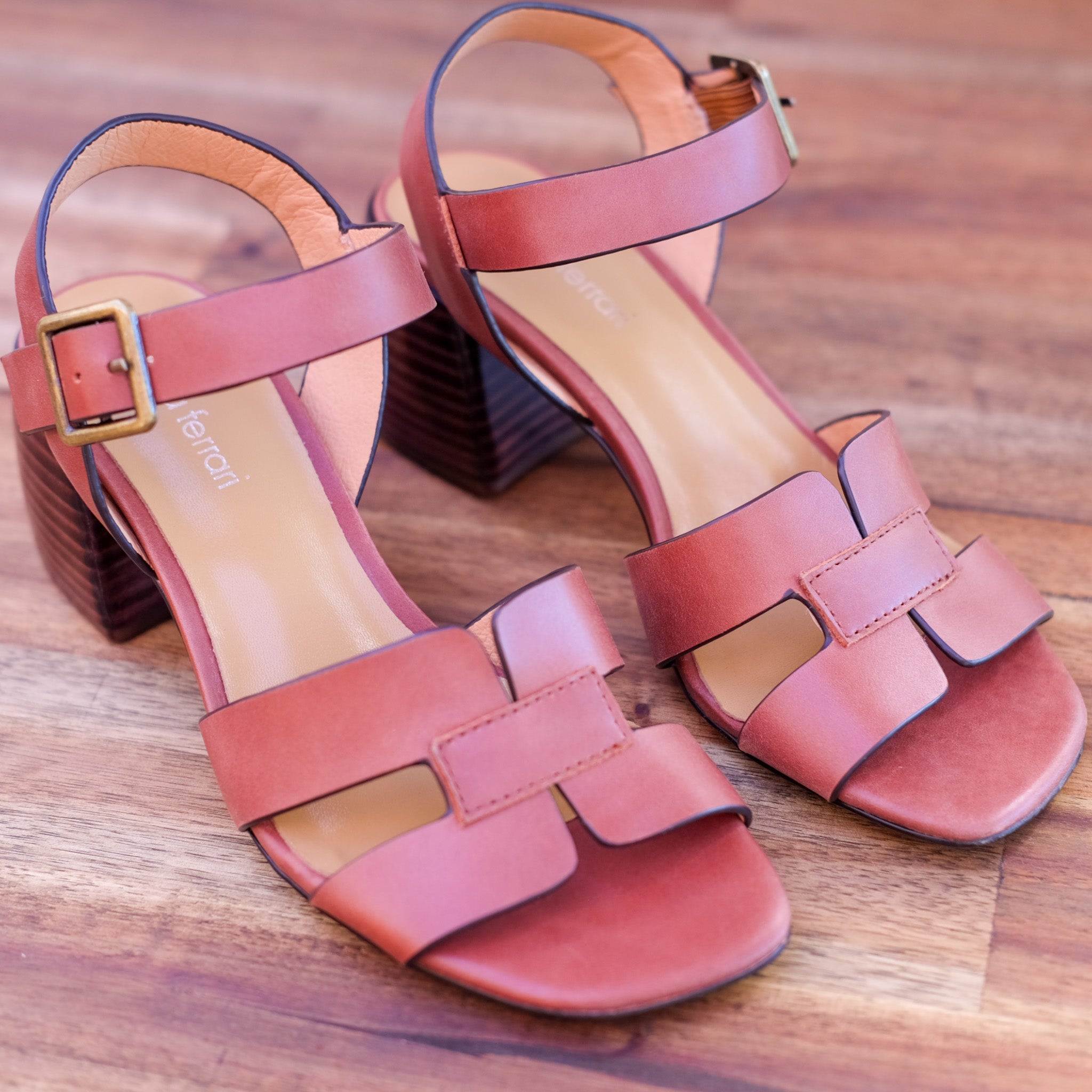 Diana Ferrari - Belson - Women’s Walnut Leather Sandal