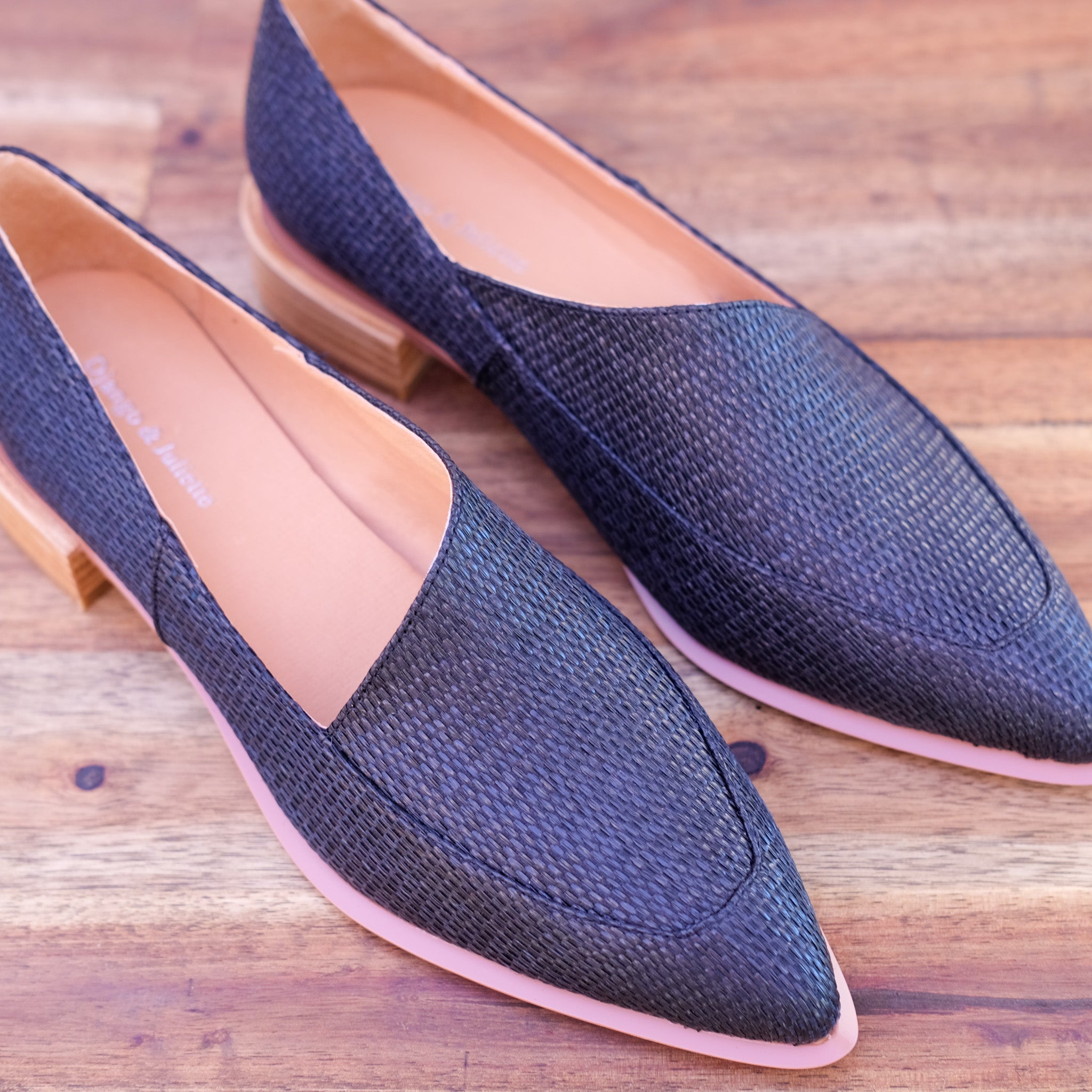 Django & Juliette - Elizas - Women’s Asymmetric Raffia Loafer