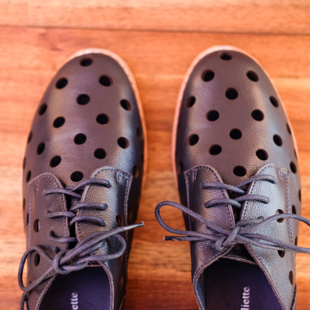 Django & Juliette - Aksel - Women’s Lace-up Flat Shoe