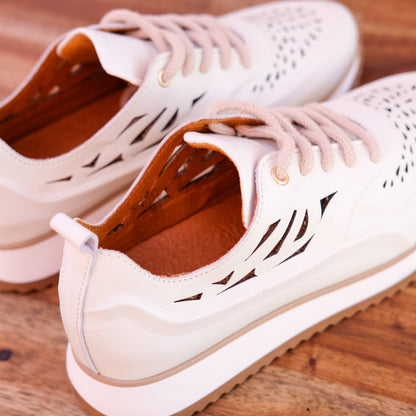 Via Nova - Ezra - Women’s Leather Laser Cut Sneaker