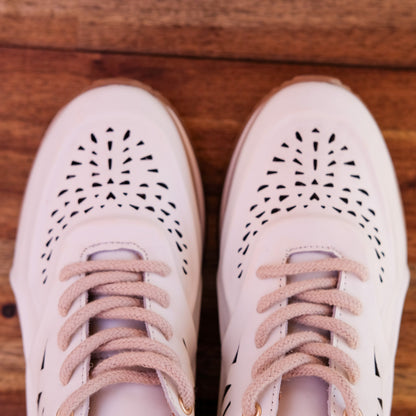 Via Nova - Ezra - Women’s Leather Laser Cut Sneaker