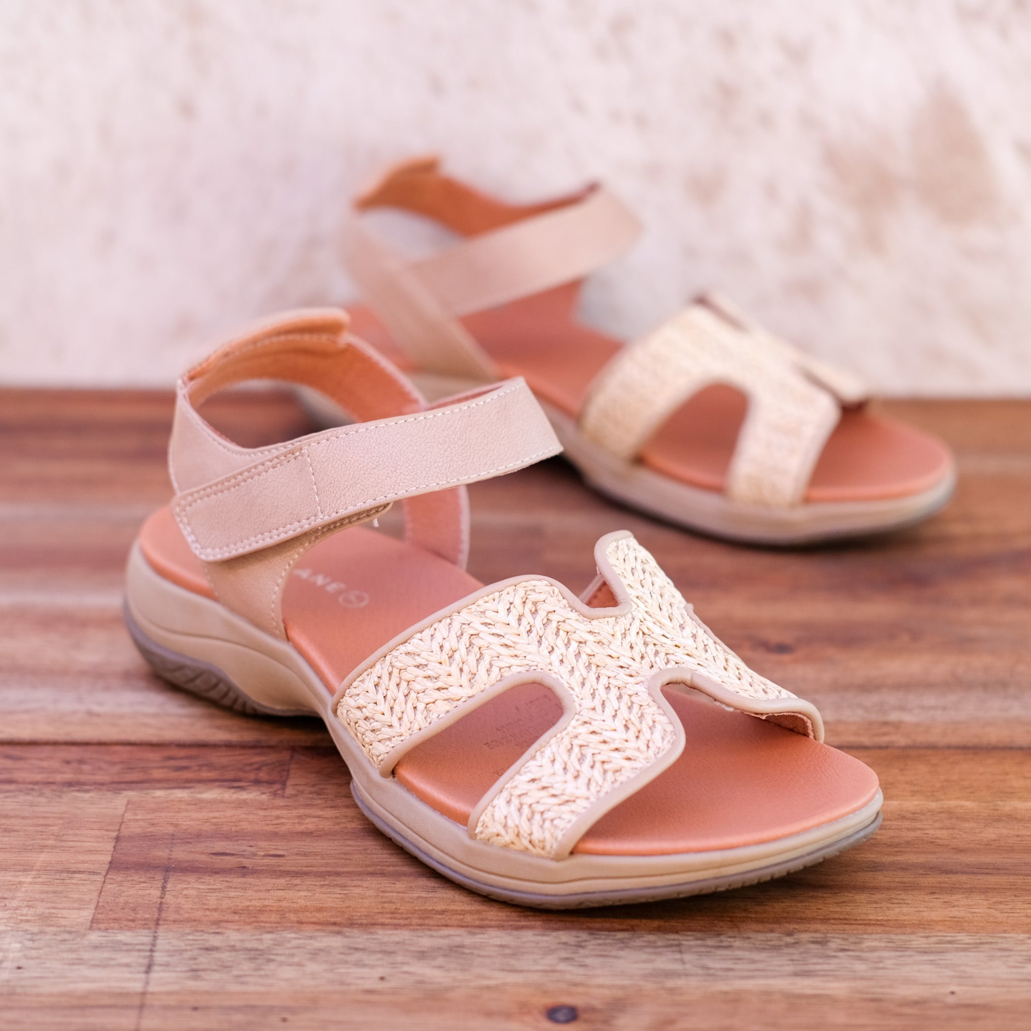 Bay Lane - Torquay - Women’s Raffia & Leather Sandal