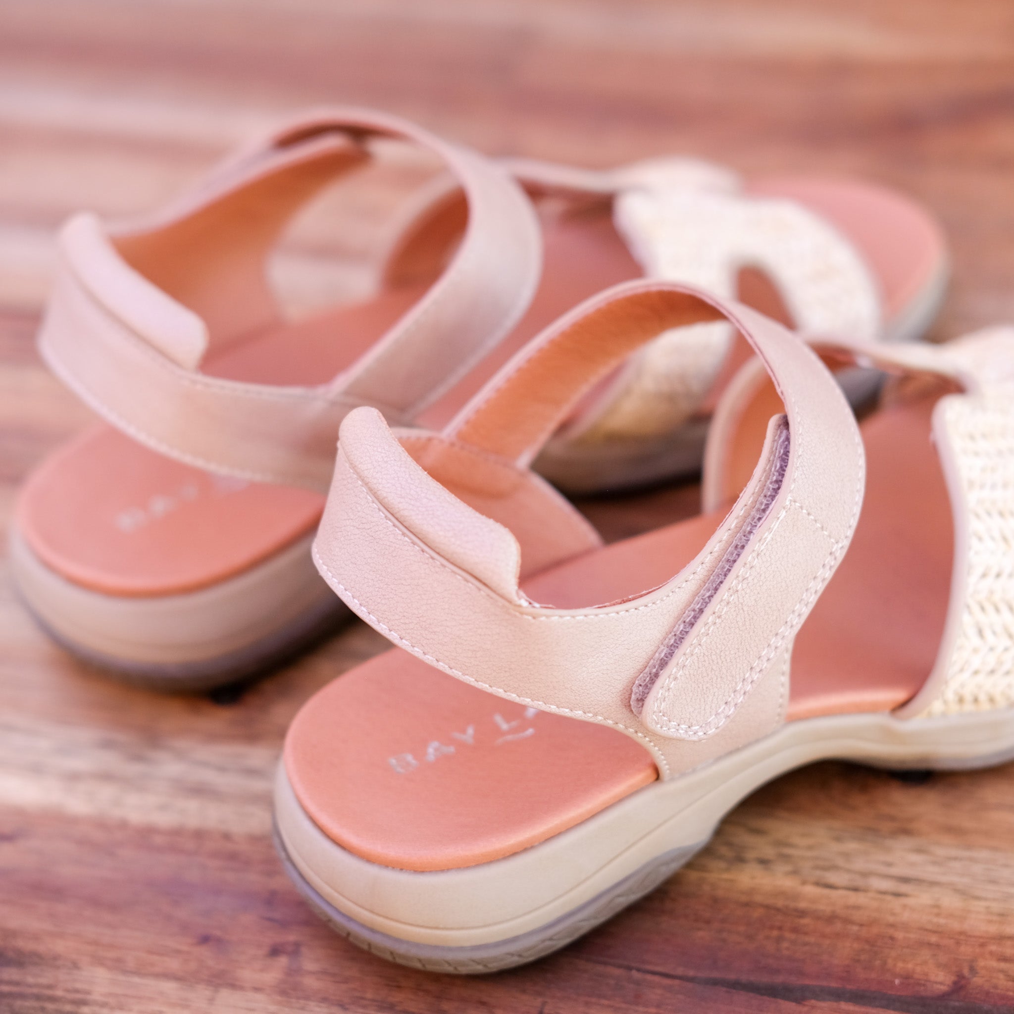 Bay Lane - Torquay - Women’s Raffia & Leather Sandal