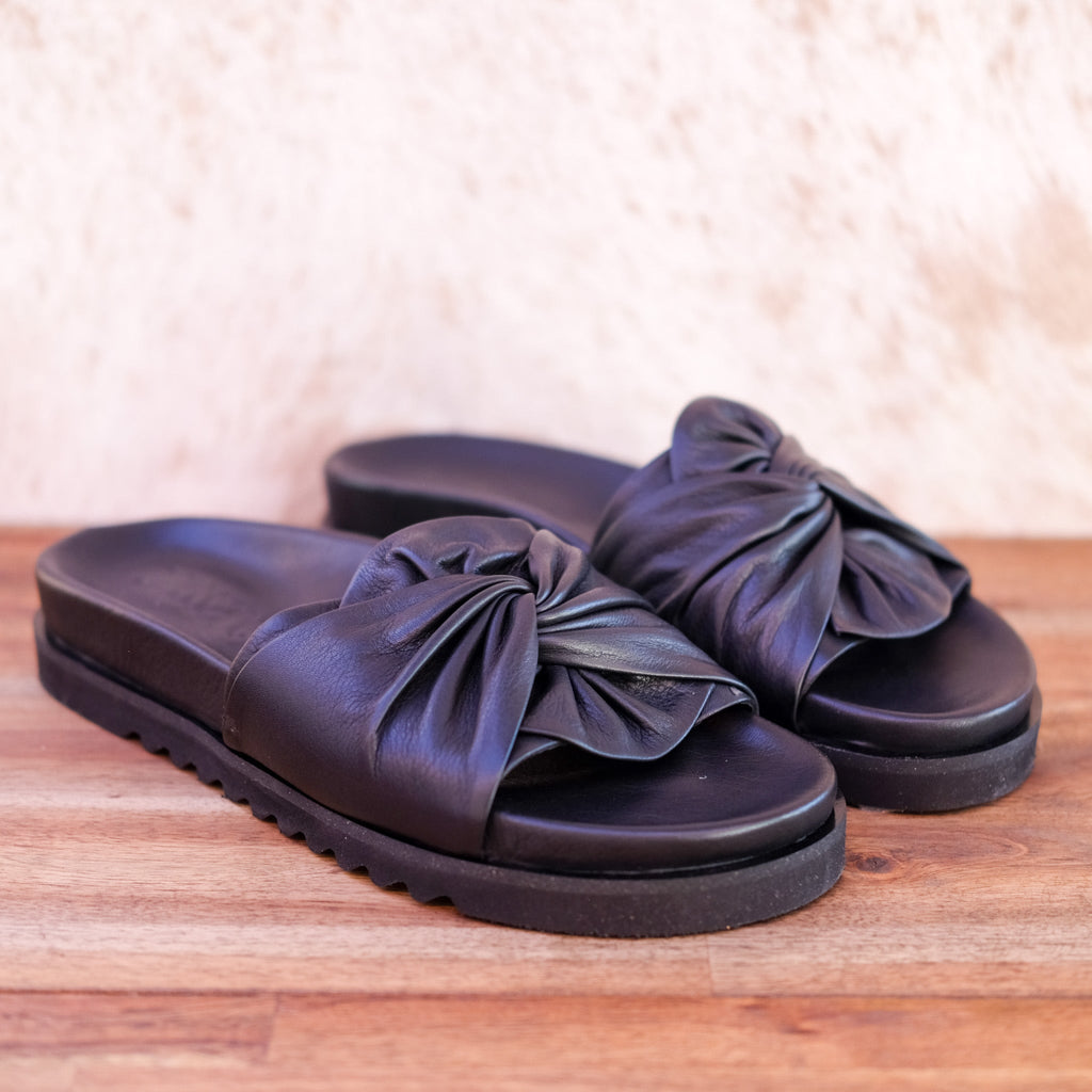 Rilassare - Tubist - Women’s Leather Slide