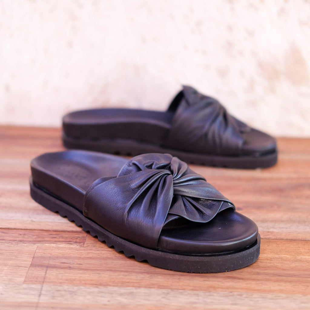 Rilassare - Tubist - Women’s Leather Slide