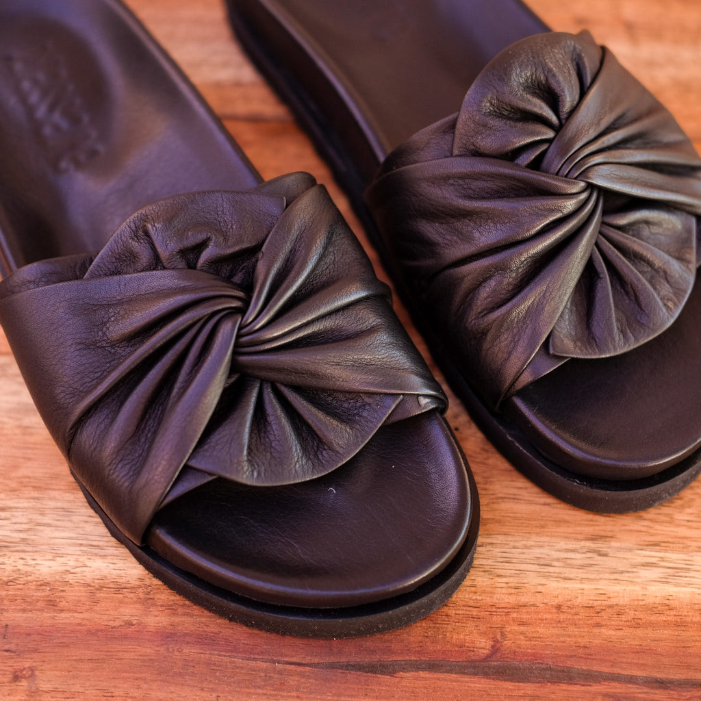 Rilassare - Tubist - Women’s Leather Slide