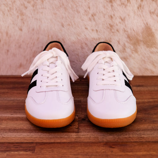 Via Nova - Faith - Women's Leather and Suede Sneaker