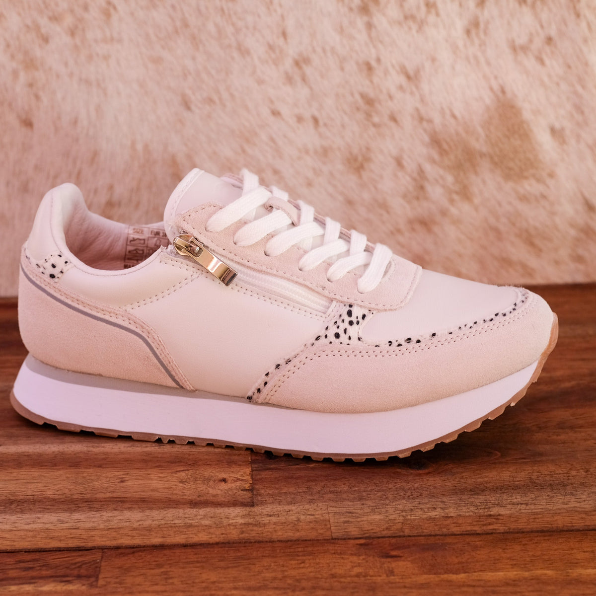 Bay Lane - Fire - Women’s White Leather and Suede Sneakers