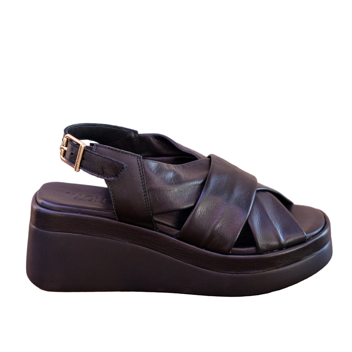 Via Nova - Elk - Women’s Leather Sling Back Wedge