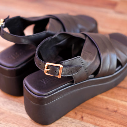 Via Nova - Elk - Women’s Leather Sling Back Wedge