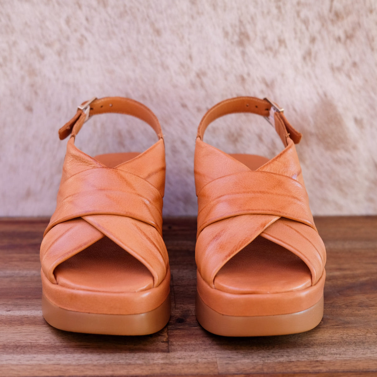 Via Nova - Elk - Women’s Leather Sling Back Wedge