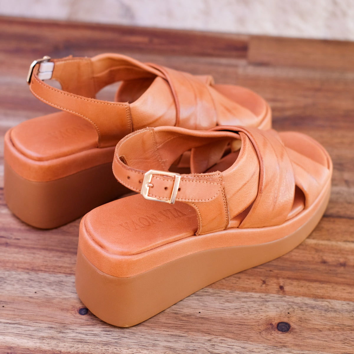 Via Nova - Elk - Women’s Leather Sling Back Wedge