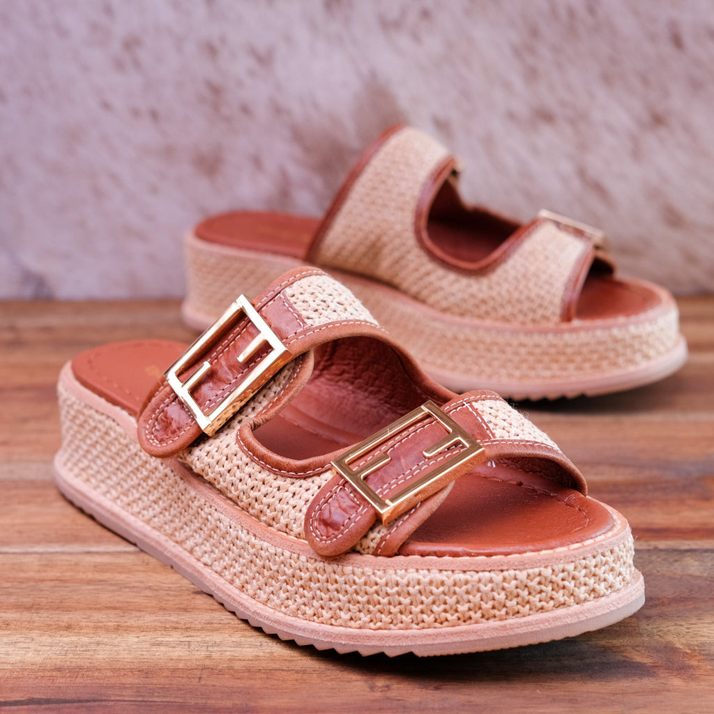 Django & Juliette - Vexta - Women’s Choc Woven Leather Slide