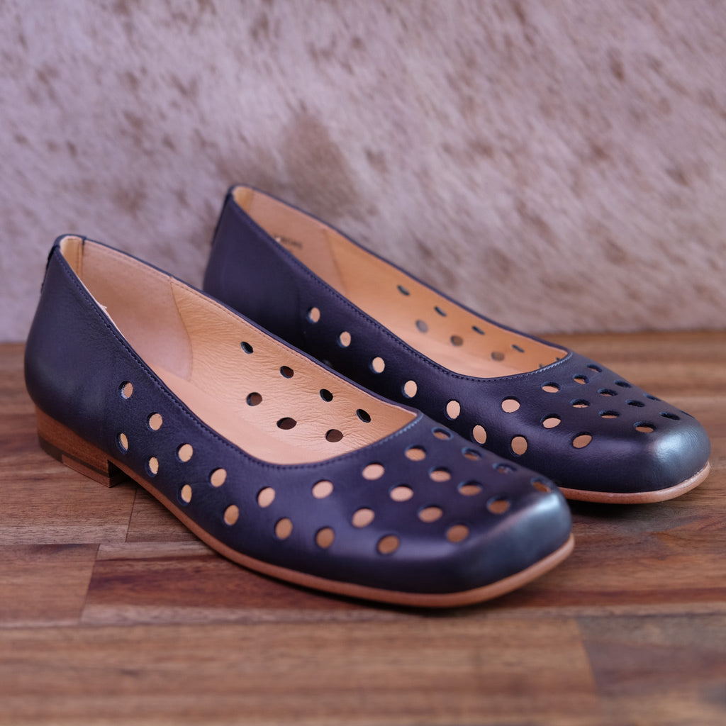 Django and Juliette - Gibons - Women's Navy Ballet Flat Shoes