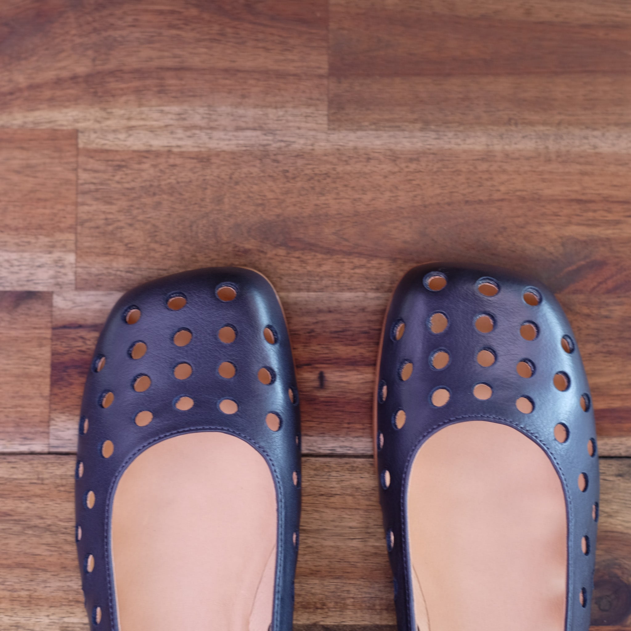 Django and Juliette - Gibons - Women's Navy Ballet Flat Shoes