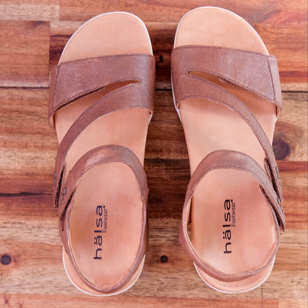 Hälsa - Denia - Women’s Flat Leather Sandals