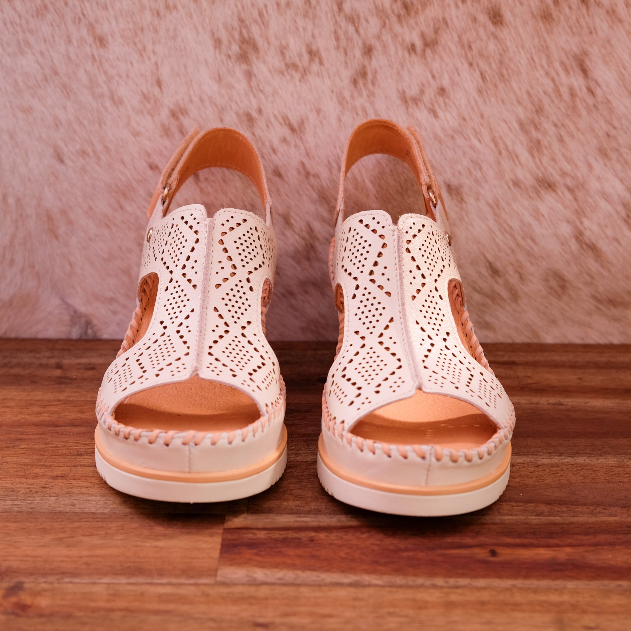 Pikolinos - Aguadulce - Women’s Leather Wedge Sandal