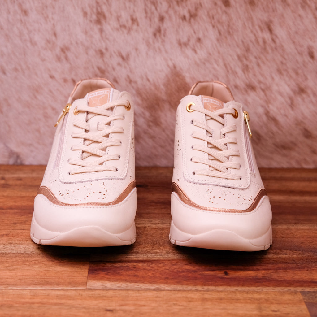 Pikolinos - Cantabria - Women’s Punched Leather Sneaker