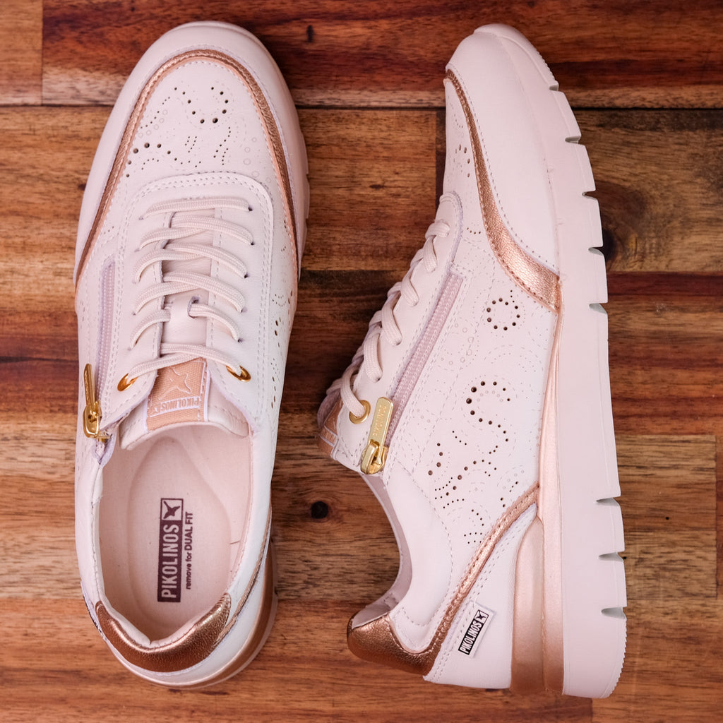 Pikolinos - Cantabria - Women’s Punched Leather Sneaker