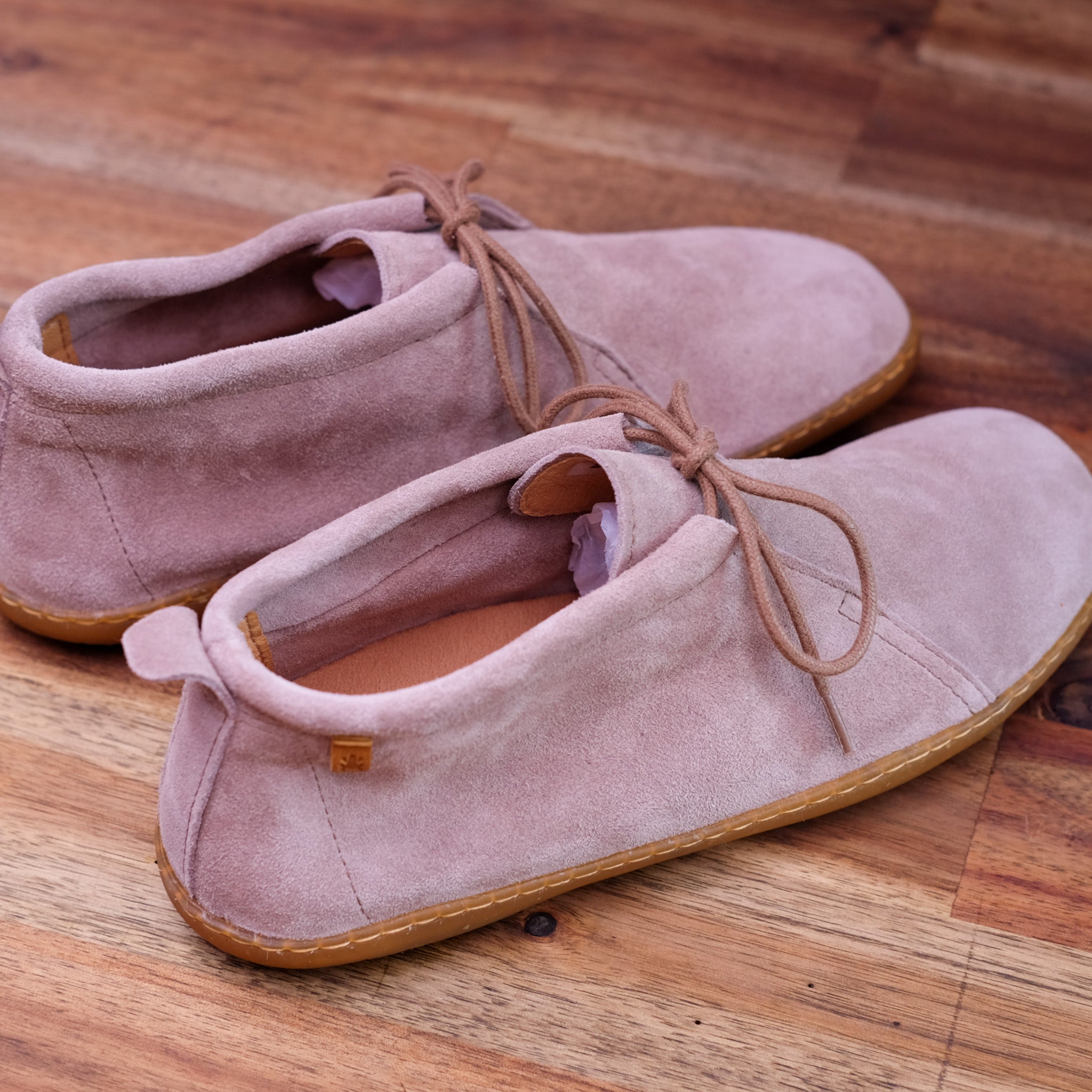 El Naturalista - El Viajero - Women’s Suede Leather Moccasin Shoe