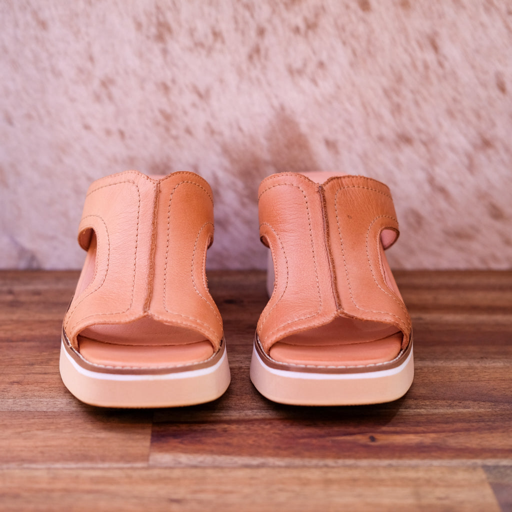 Django & Juliette - Jirra - Women’s Chunky Mule