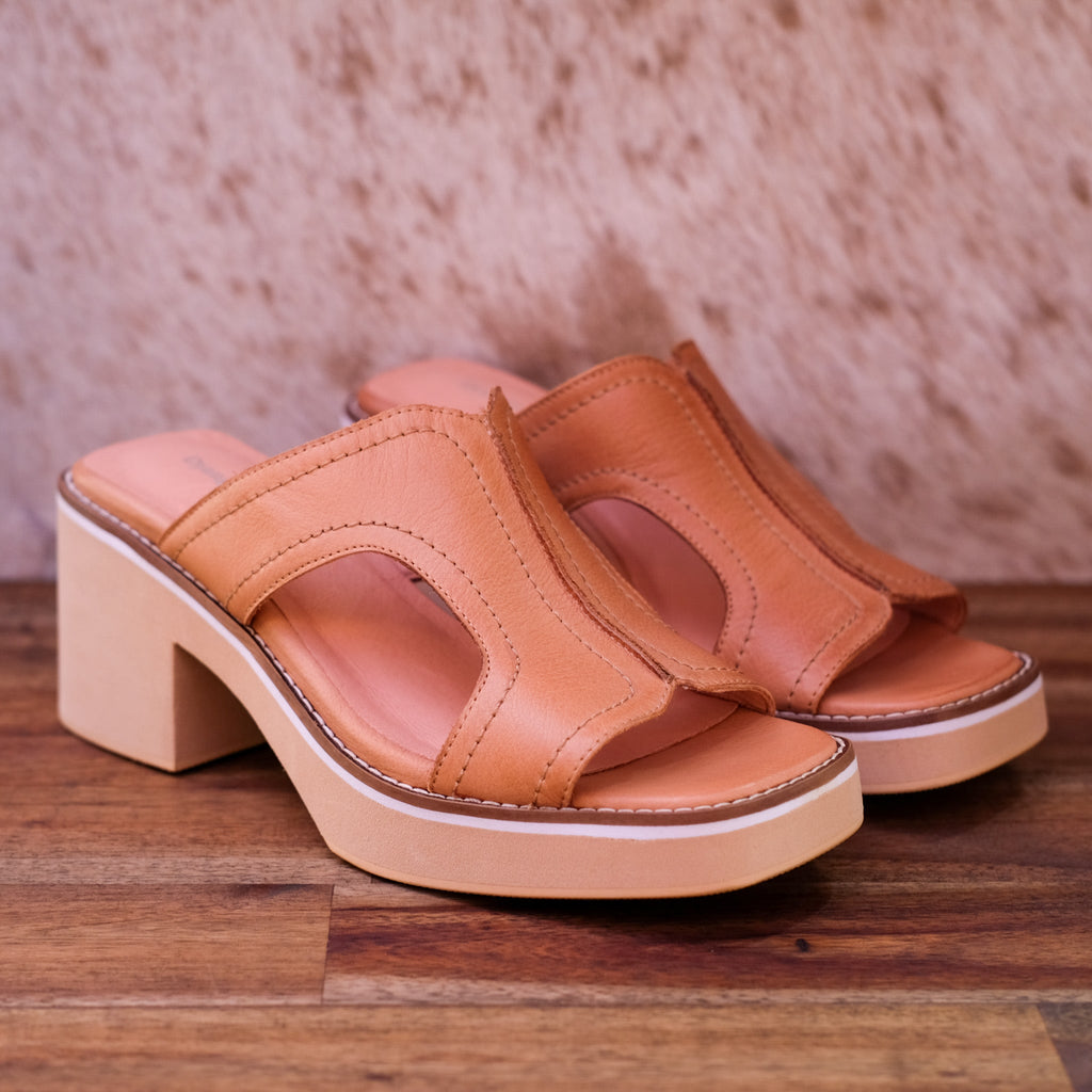 Django & Juliette - Jirra - Women’s Chunky Mule
