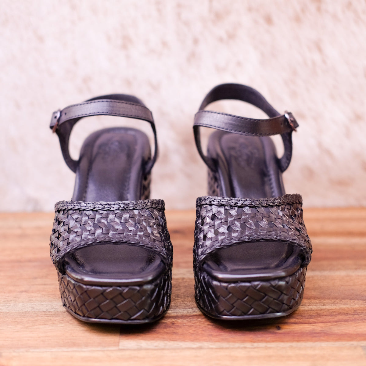 Via Nova - Kadisha - Women’s Leather Platform