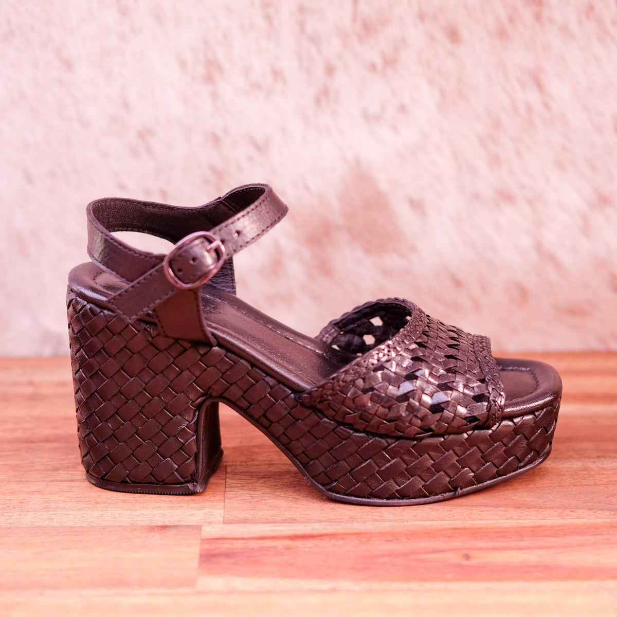 Via Nova - Kadisha - Women’s Leather Platform