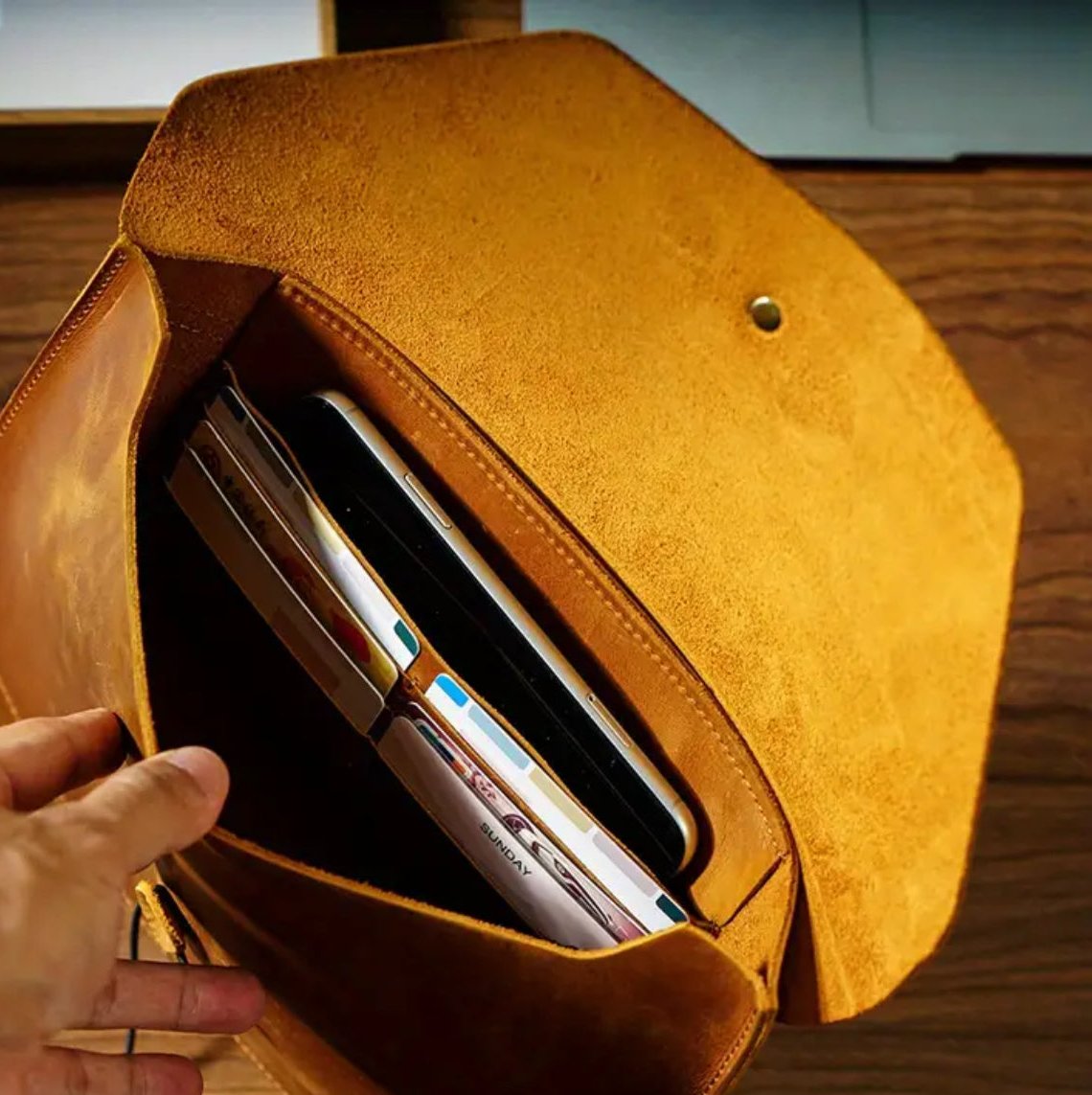 Lake Leather - Portfolio - Unisex Leather Portfolio