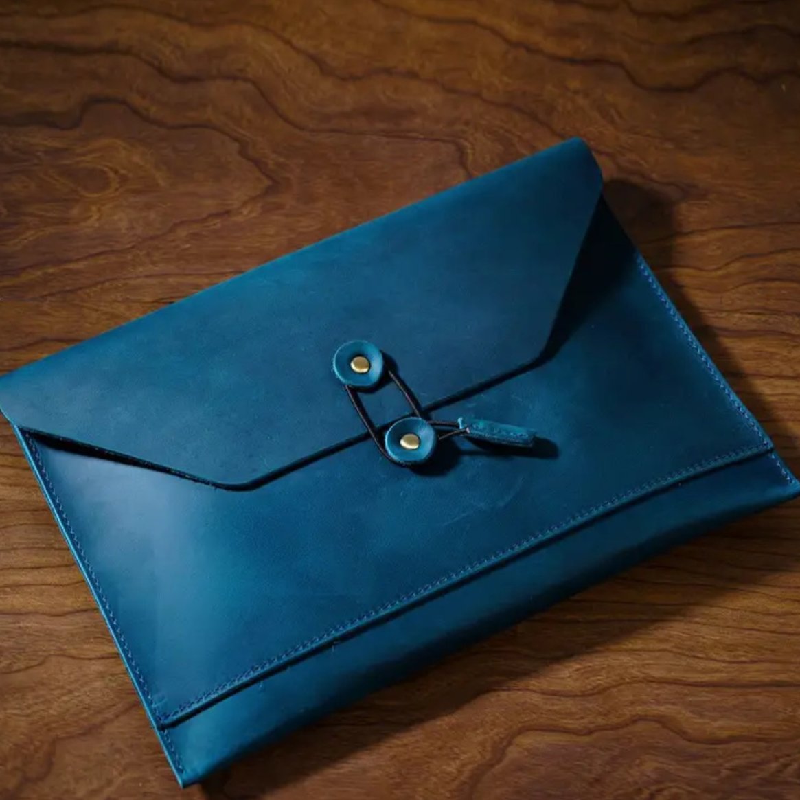 Lake Leather - Portfolio - Unisex Leather Portfolio