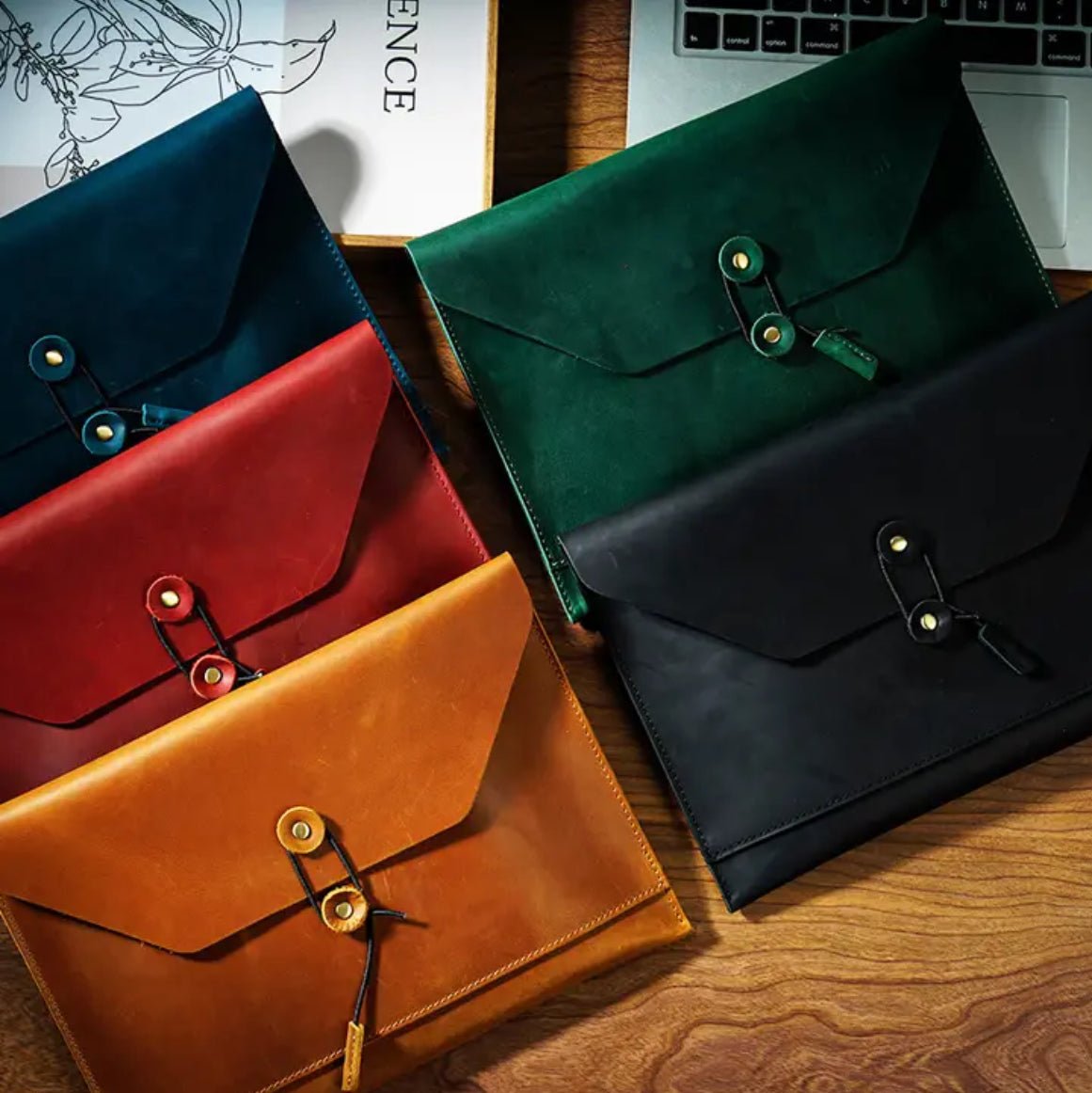 Lake Leather - Portfolio - Unisex Leather Portfolio