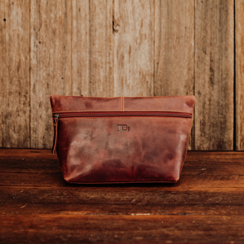 Lake Leather - Granville- Unisex Wetpack Leather Toiletry Bag