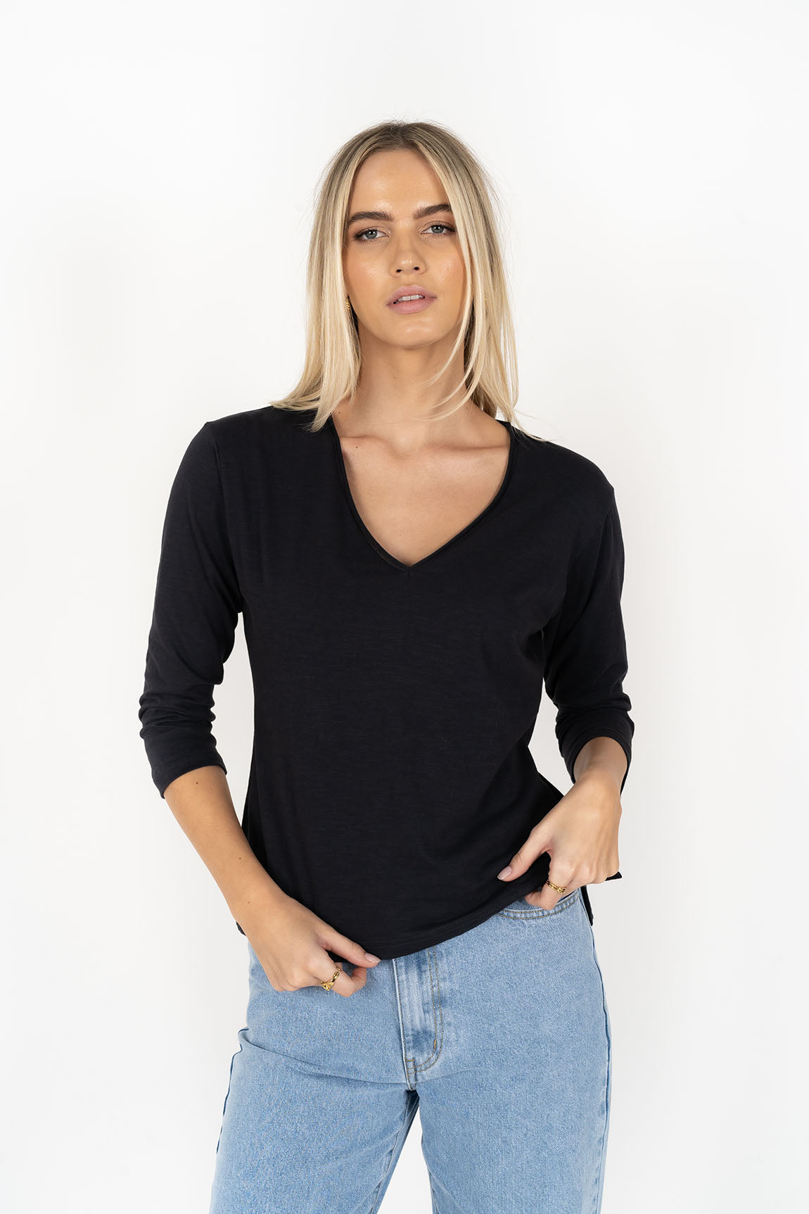 Humidity - Stella - Women's 100% Cotton V-Neck Tee
