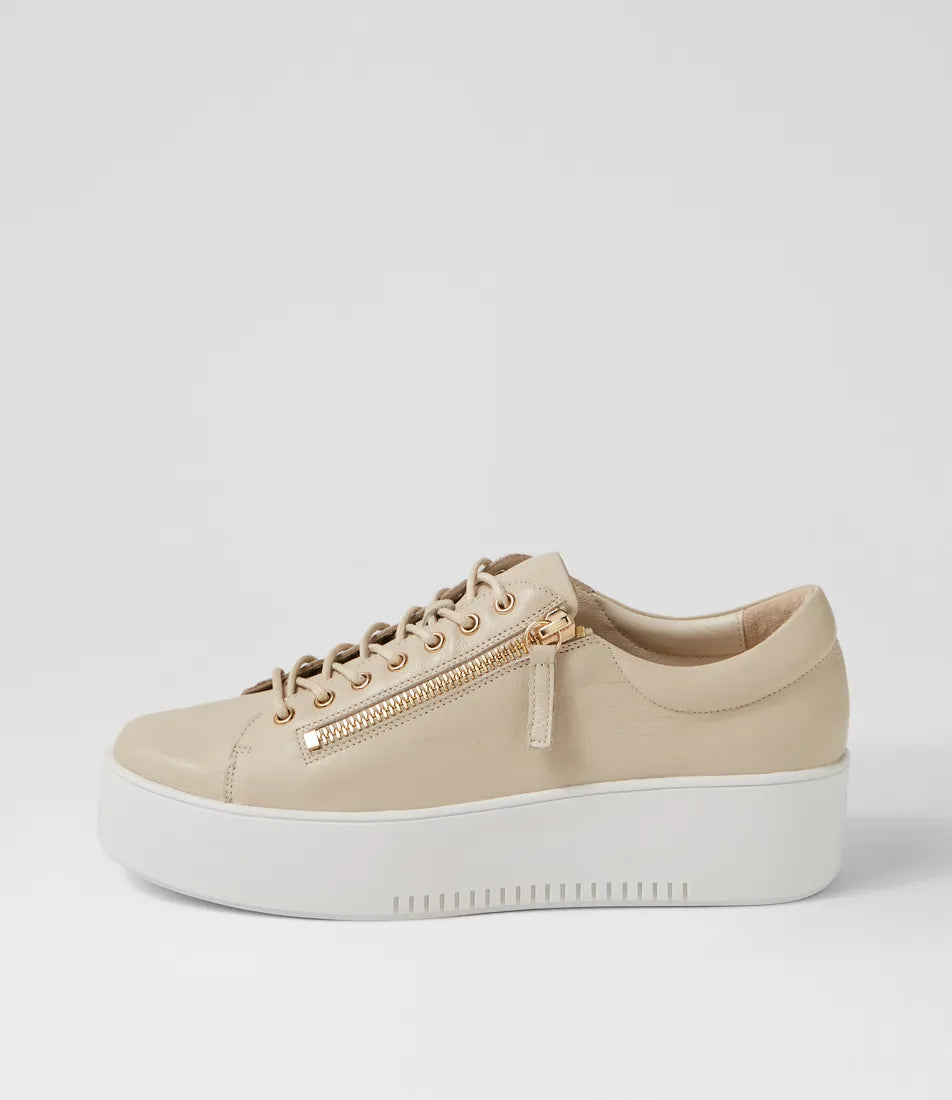 Django & Juliette - Laila - Women's Leather Sneaker
