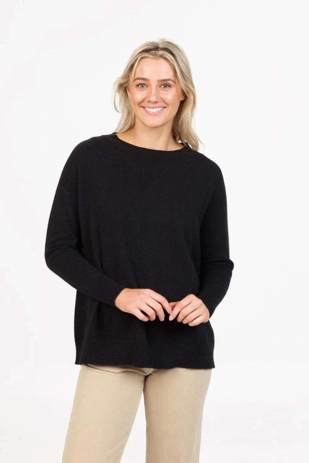 Native World - Lounge Sweater - Women’s Possum Merino & Silk Sweater