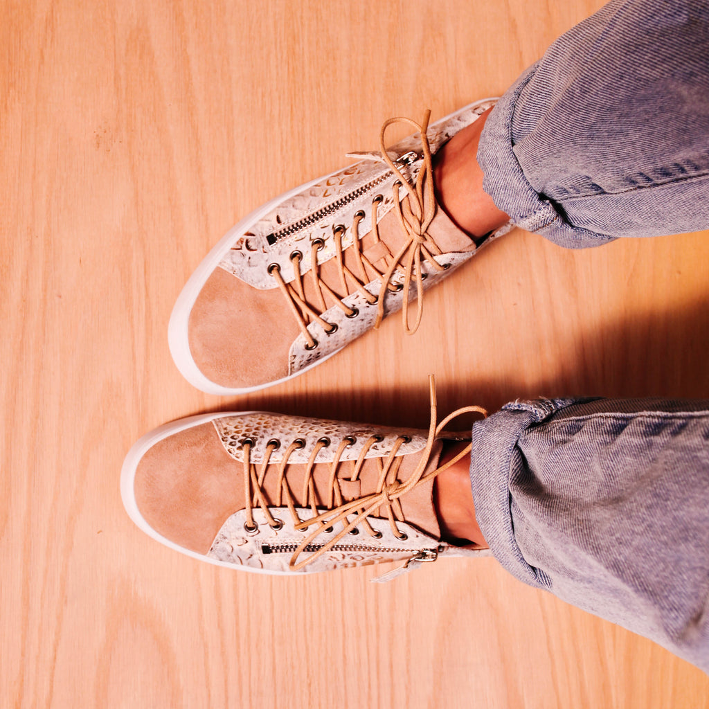 Django & Juliette - Laila - Women's Leather Sneaker