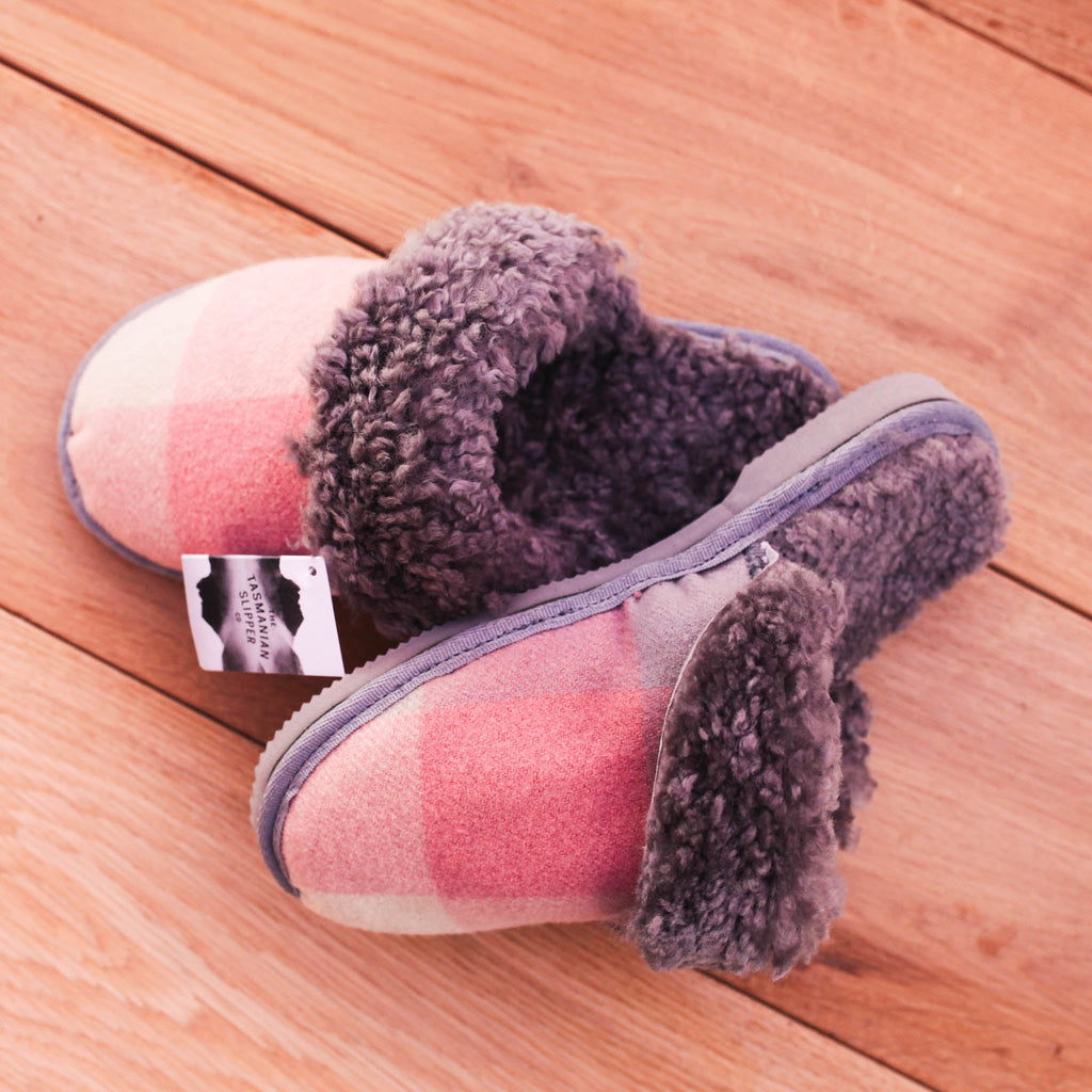 Tas Slipper Co - Derwent - Unisex Blanket Scuff Slipper
