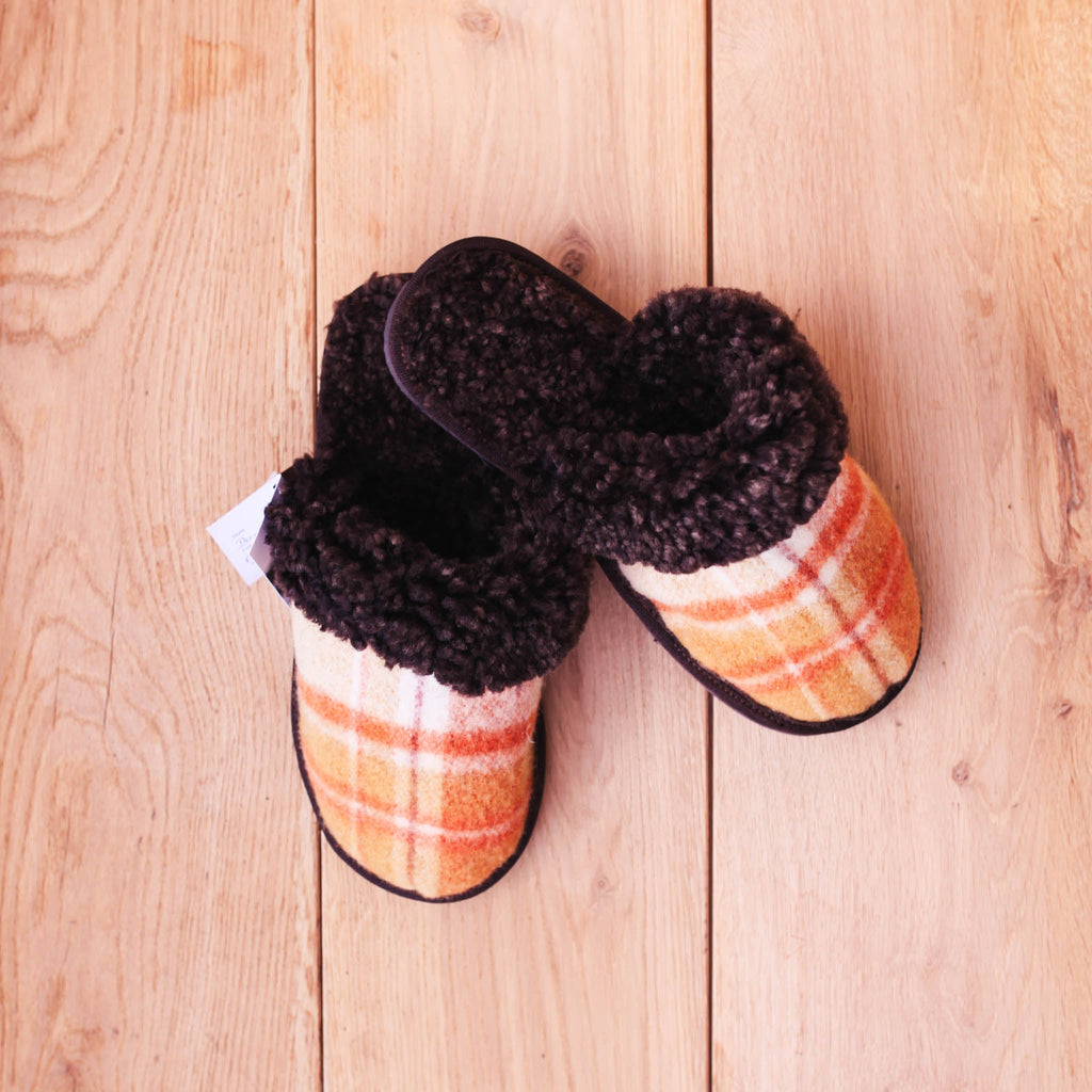 Tas Slipper Co - Derwent - Unisex Blanket Scuff Slipper
