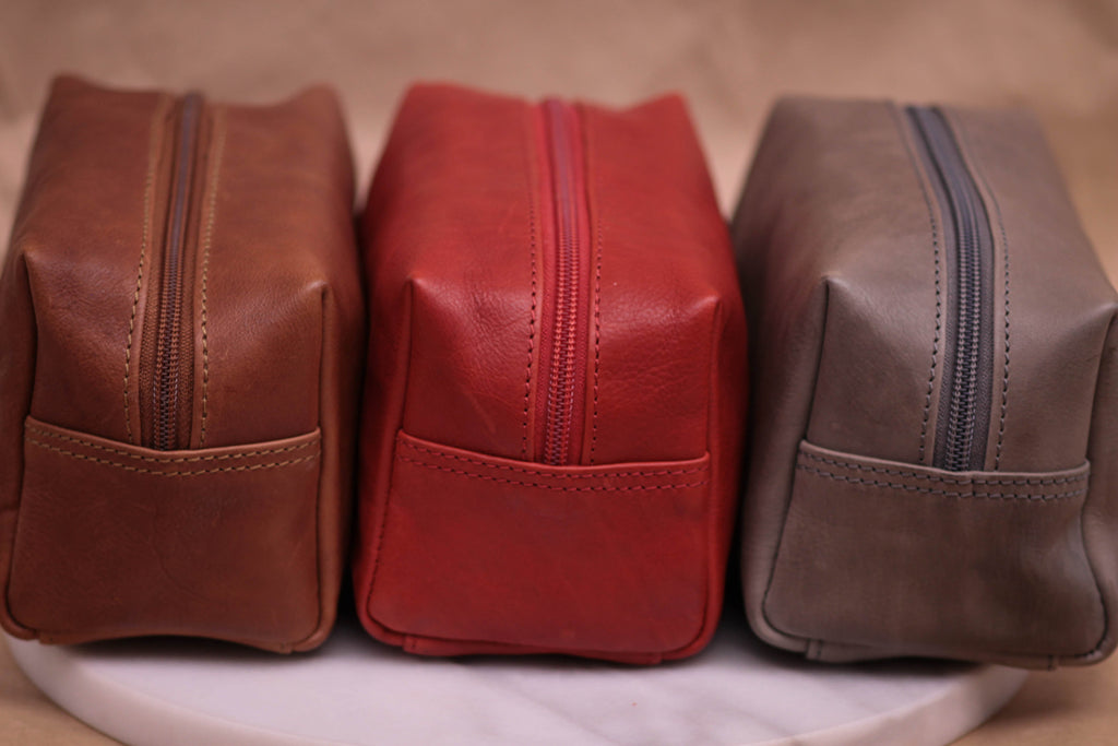 Lake Leather - Epping- Unisex Toiletry Leather Wetpack Bag