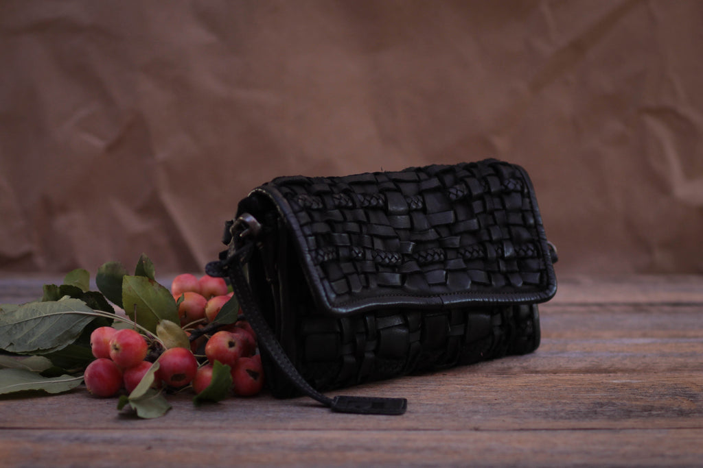 Lake Leather - Evandale -Women's Woven Clutch Crossbody Bag