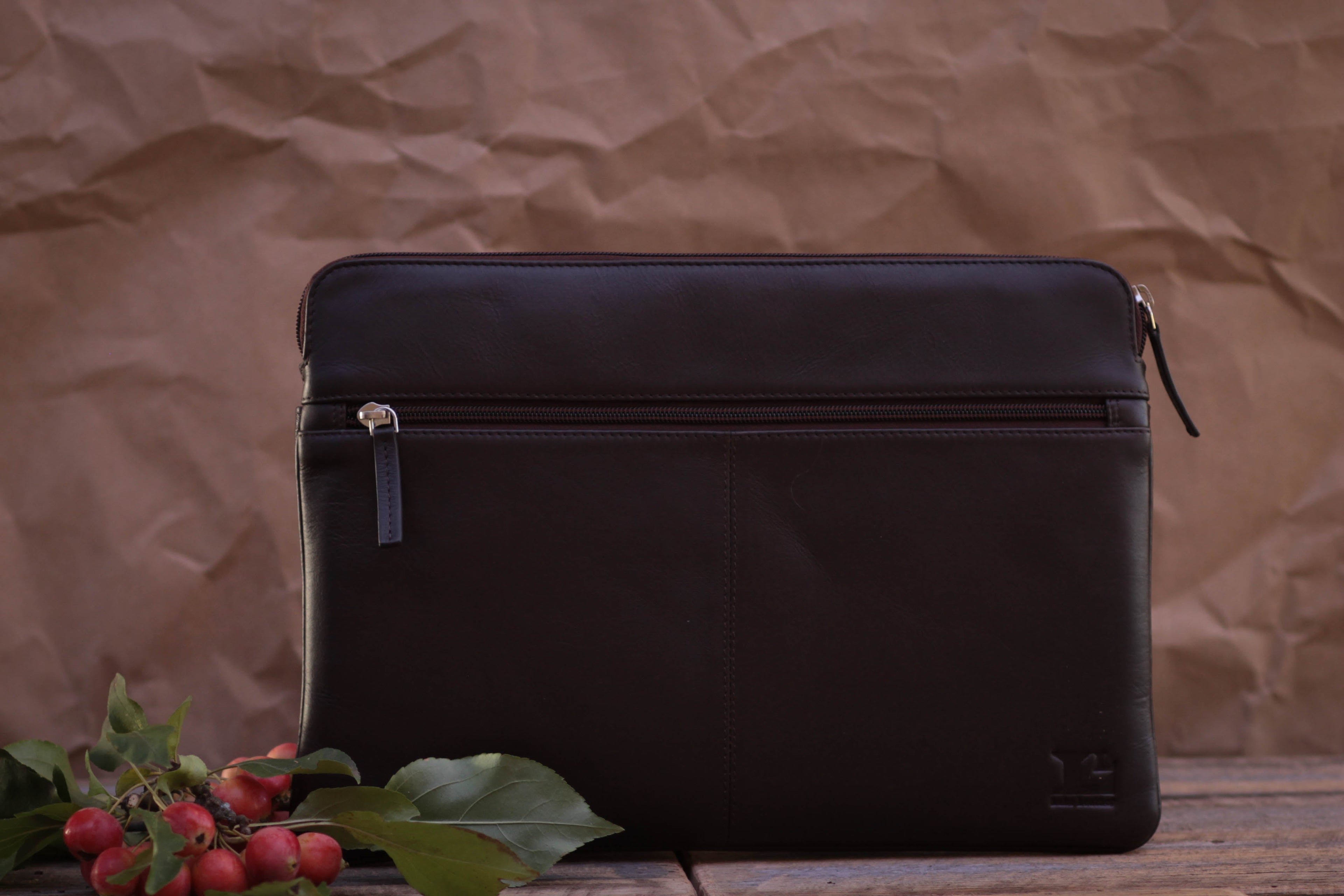 Lake Leather - Franklin - Unisex Leather Laptop Portfolio