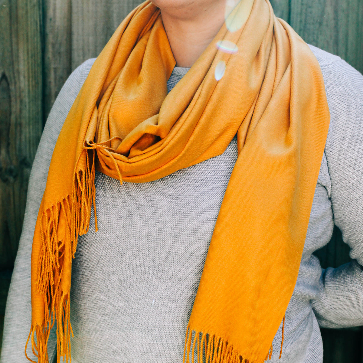 Giftzone - Fine Scarf - Women's Cashmere Blend Tasseled Scarf