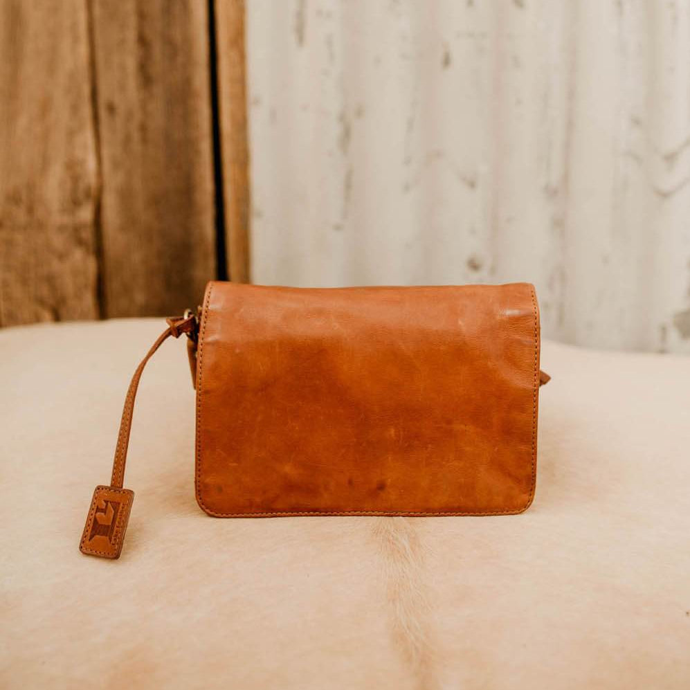 Lake Leather - Ellendale - Women's Small Leather Crossbody Clutch