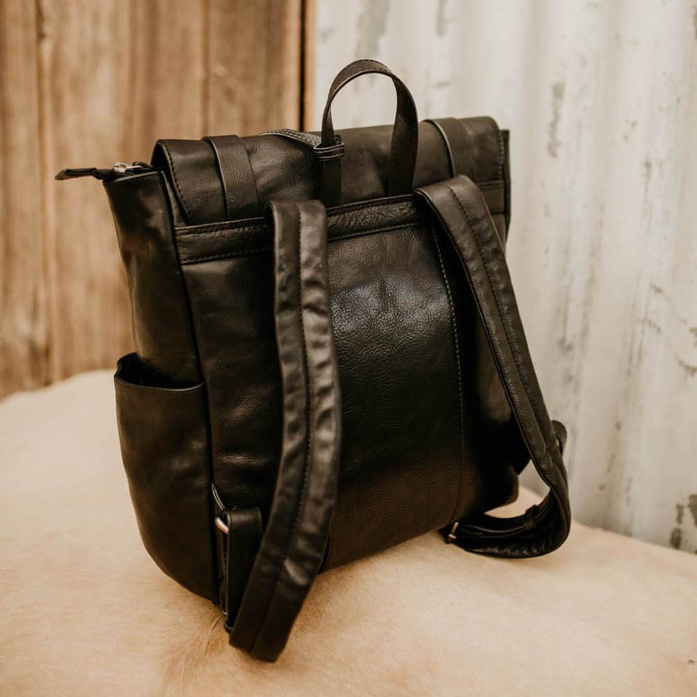 Lake Leather - Plenty - Unisex Large Leather Backpack