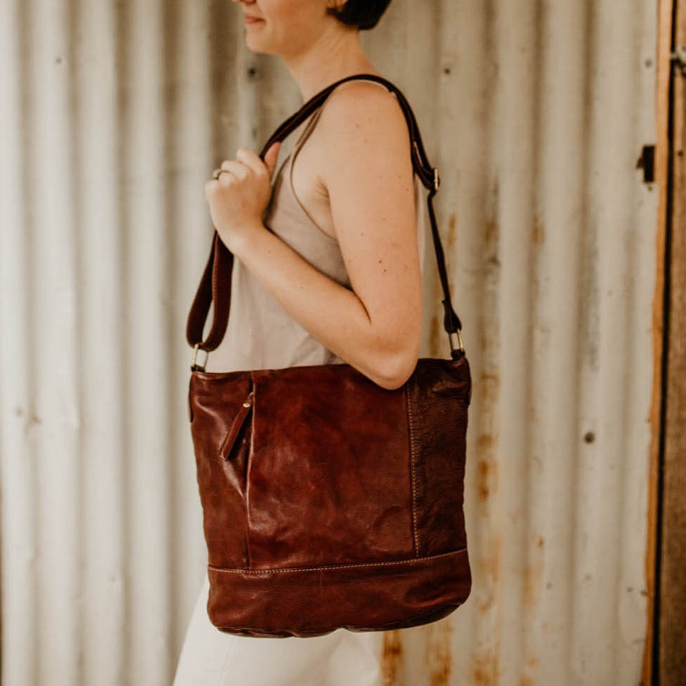 Lake Leather - Alonnah - Women's Crossbody Bag