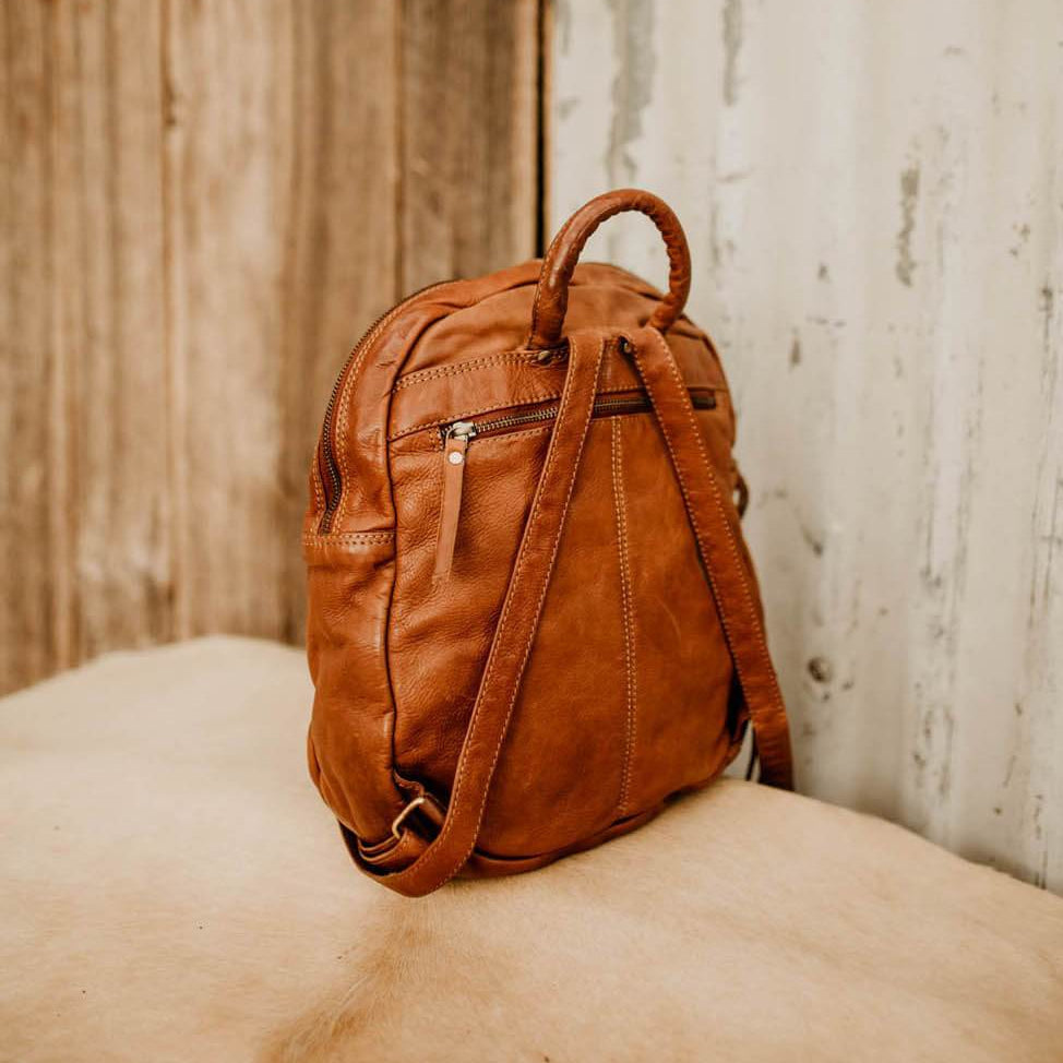 Lake Leather - Rossarden - Unisex Washed Calf Leather Backpack